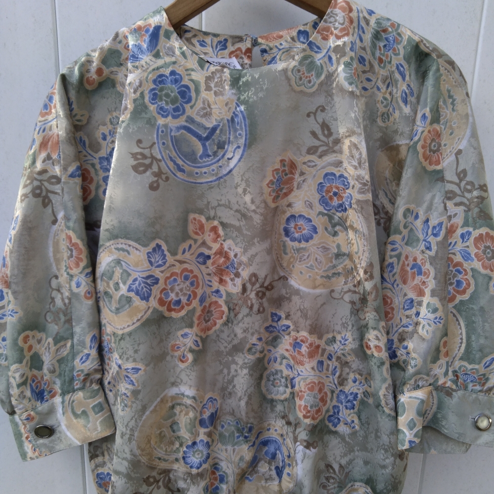 VINTAGE skirt and blouse matching set